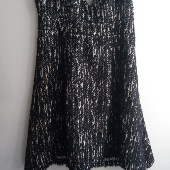 NWT Paper Crown Anthropologie Black Grey Herringbone Wool A-Line Dress Medium - Picture 3 of 10